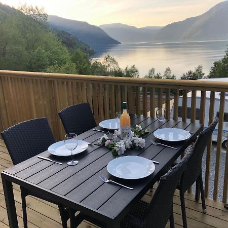 Hardangerpark AS Hotel Kinsarvik Bagian luar foto