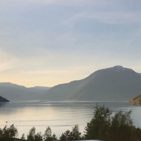 Hardangerpark AS Hotel Kinsarvik Bagian luar foto