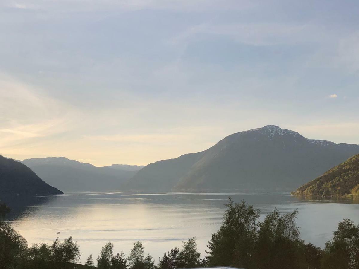 Hardangerpark AS Hotel Kinsarvik Bagian luar foto